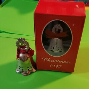 Silver International  Christmas Bell 31/2 "  1997